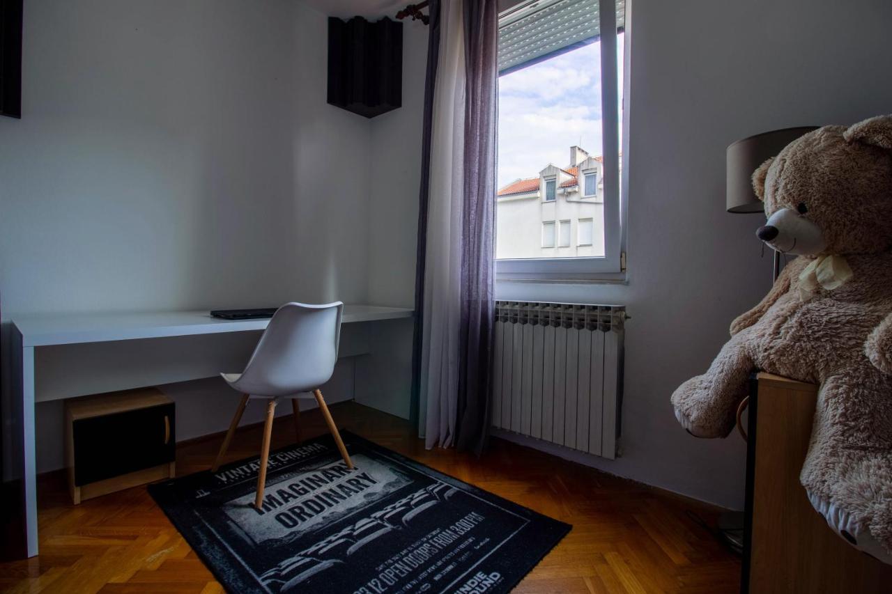 Modern Oasis Apartment Split Private Parking 外观 照片